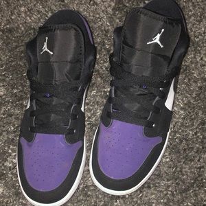 Jordan 1 royal purple lows